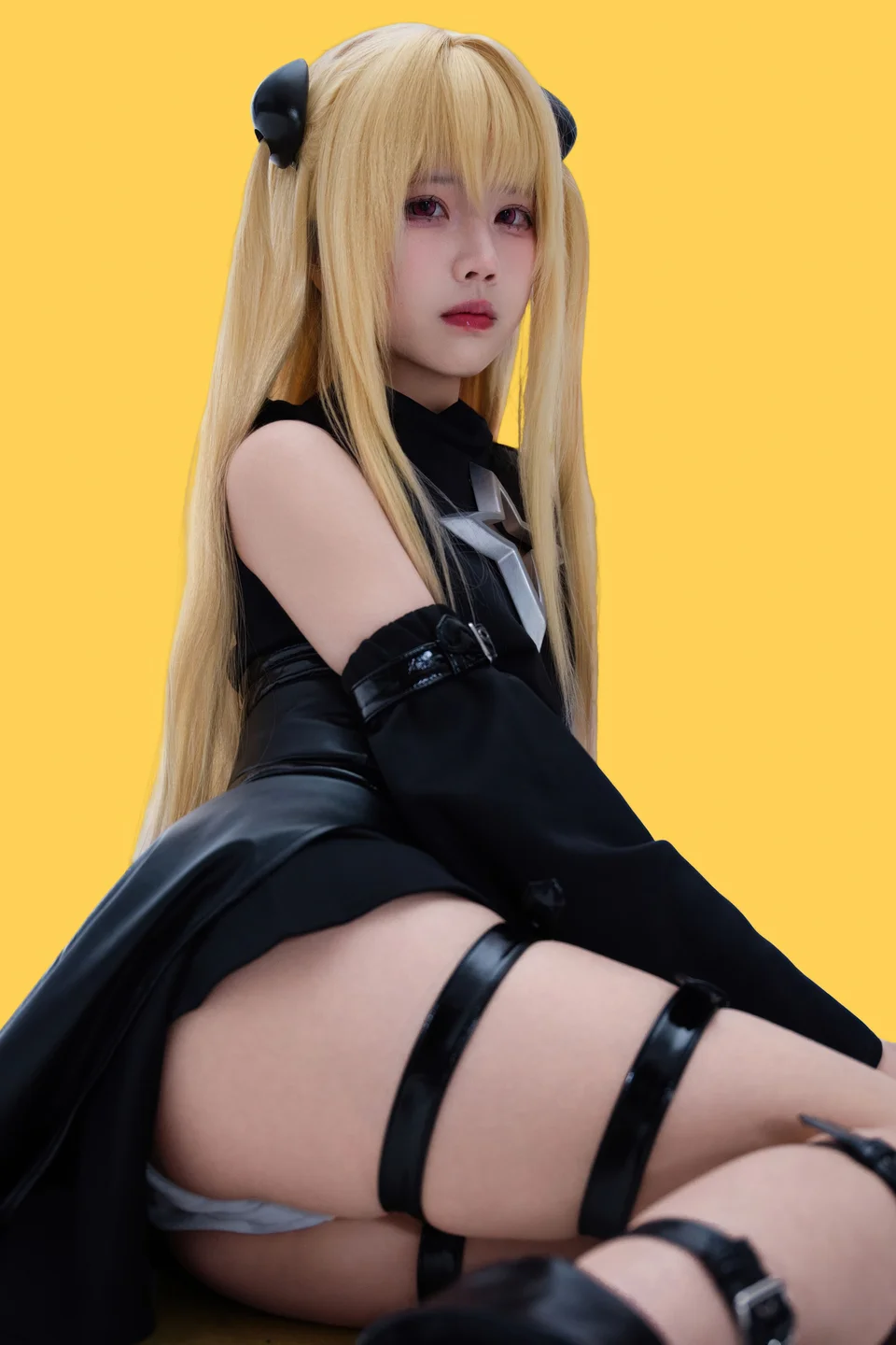 清水凪 - No.011 出包王女·金色暗影 [38P-300MB] tg@simisebaisi 【丝足阁】036.webp